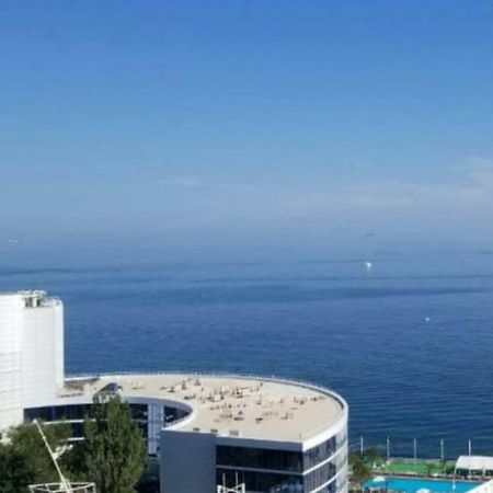 Апартаменты В 50 Метрах От Моря Odessa Exterior foto